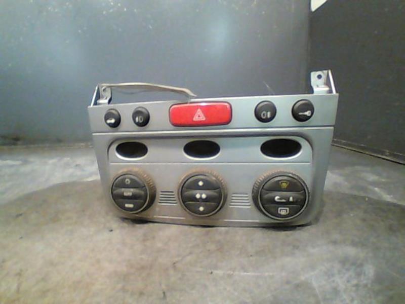 Commande chauffage ALFA ROMEO GT Essence - 1