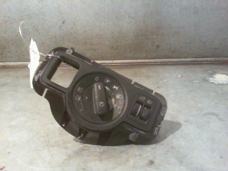 Commande de phare VOLKSWAGEN PASSAT Diesel - 1
