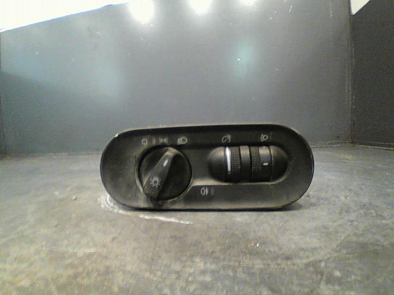 Commande de phare VOLKSWAGEN SHARAN Diesel - 1