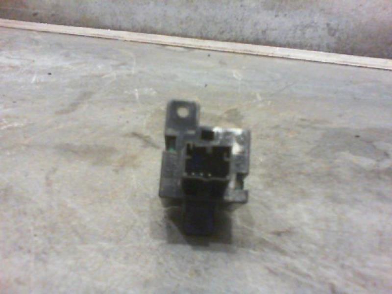 Bouton de warning FIAT BRAVO Diesel - 1