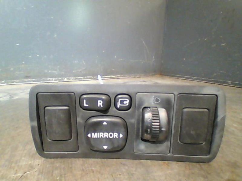 Commande retroviseurs TOYOTA AVENSIS Diesel - 1