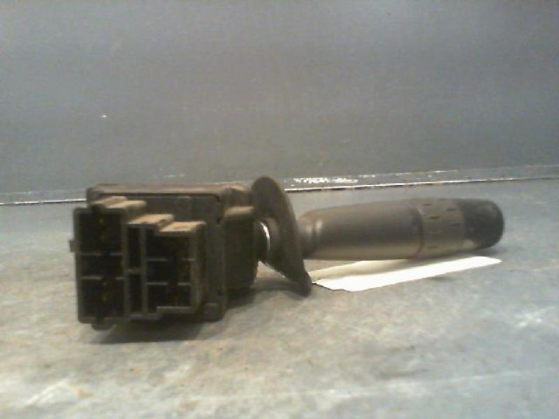 Commodo phare PEUGEOT 405 Diesel - 1