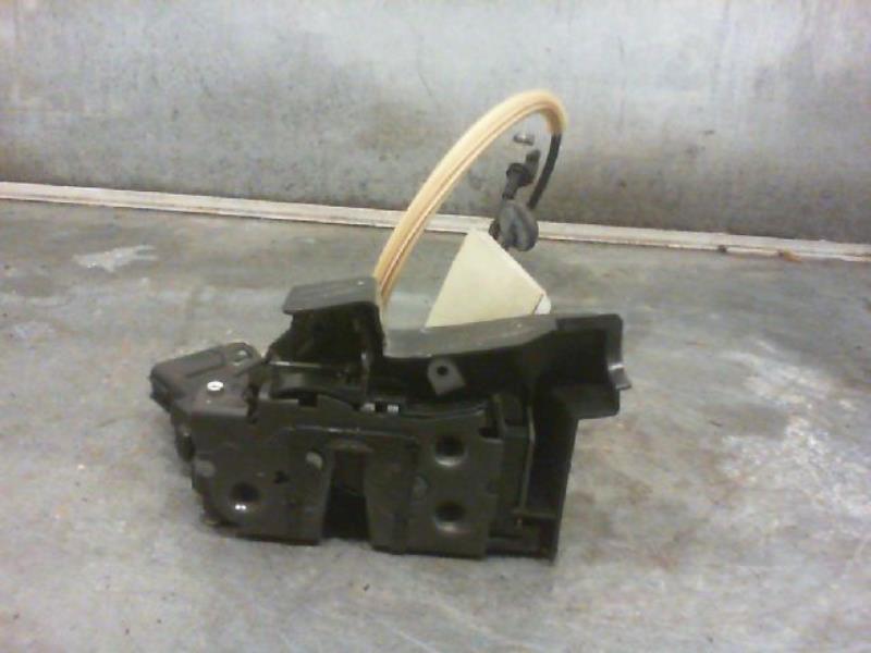 Serrure avant gauche FORD FOCUS Diesel - 1