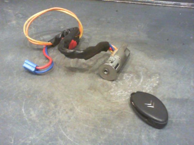 Antivol de direction CITROEN XSARA Essence - 1