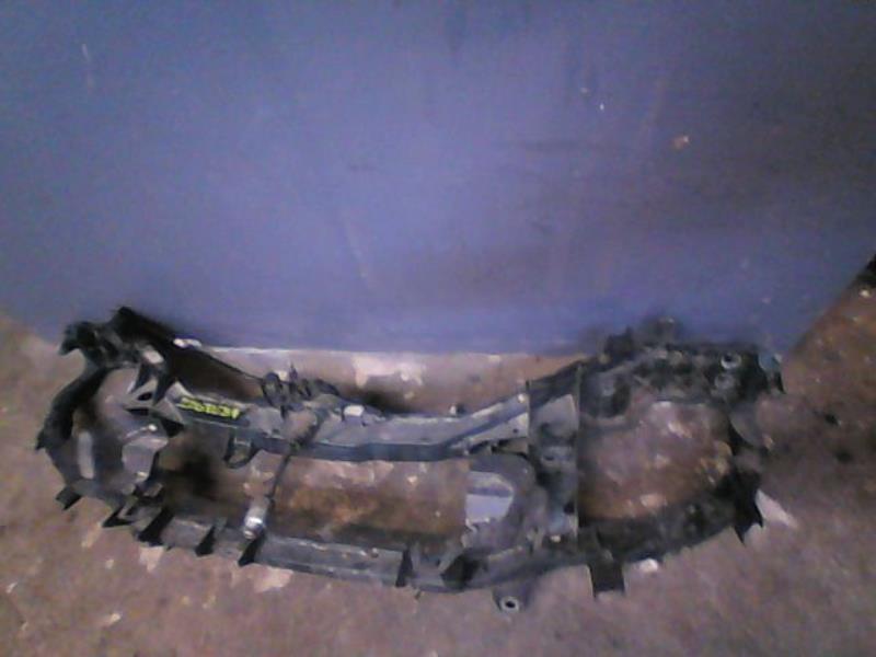 Face avant FORD C-MAX Diesel - 1