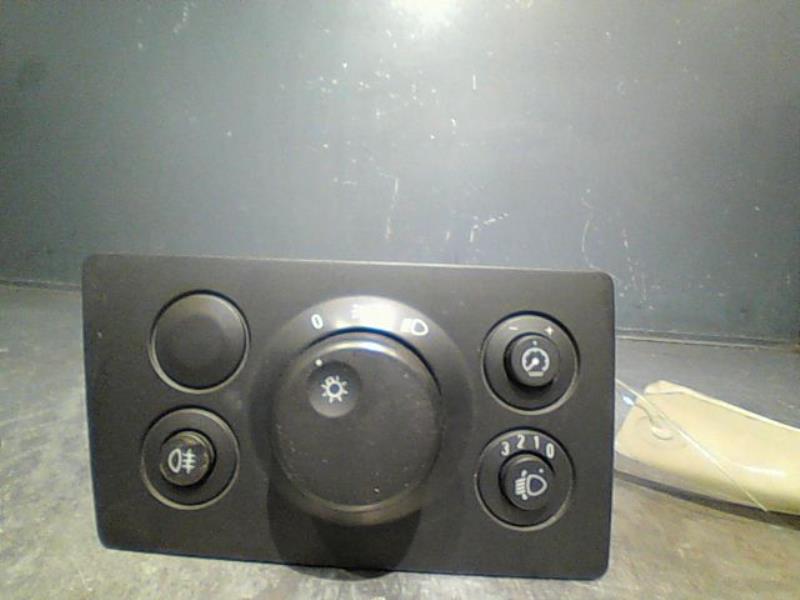 Commande de phare OPEL ZAFIRA Diesel - 1