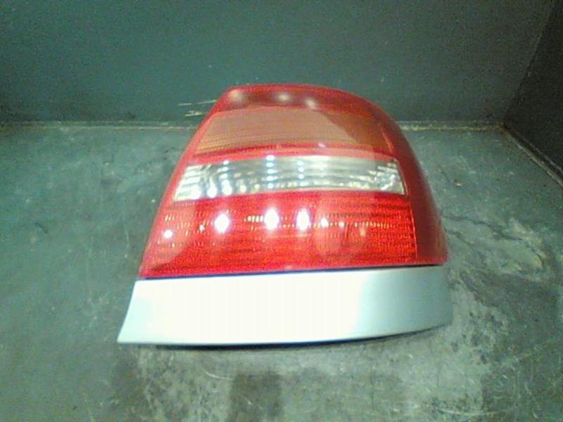 Feu arriere principal droit (feux) AUDI A4 Diesel - 1