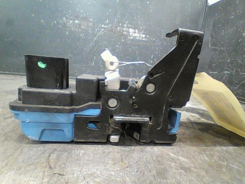 Serrure avant gauche VOLVO S60 Diesel - 1