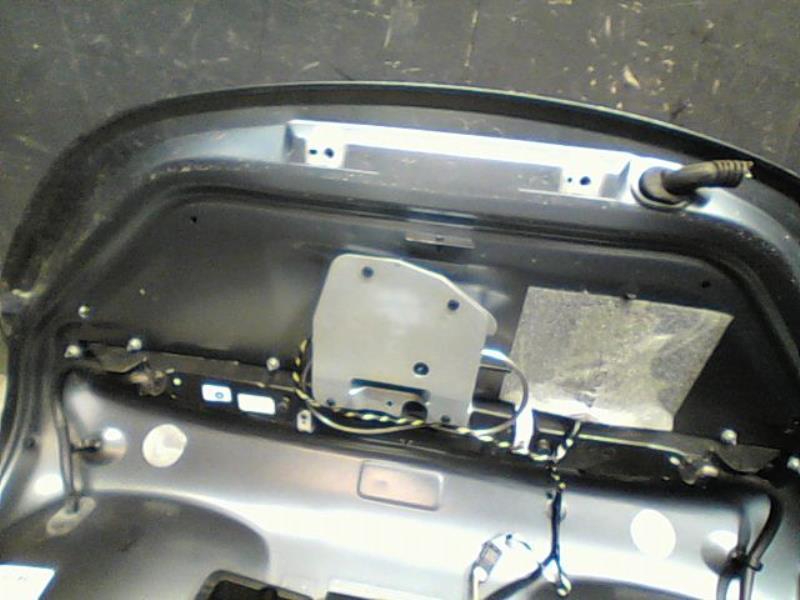 Malle/Hayon arriere CITROEN C6 Diesel - 1