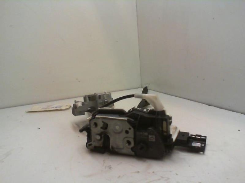 Serrure arriere droit CITROEN C3 II Essence - 1