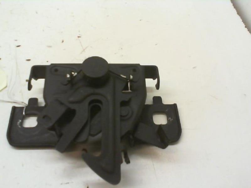Serrure de capot RENAULT CLIO IV Essence - 1