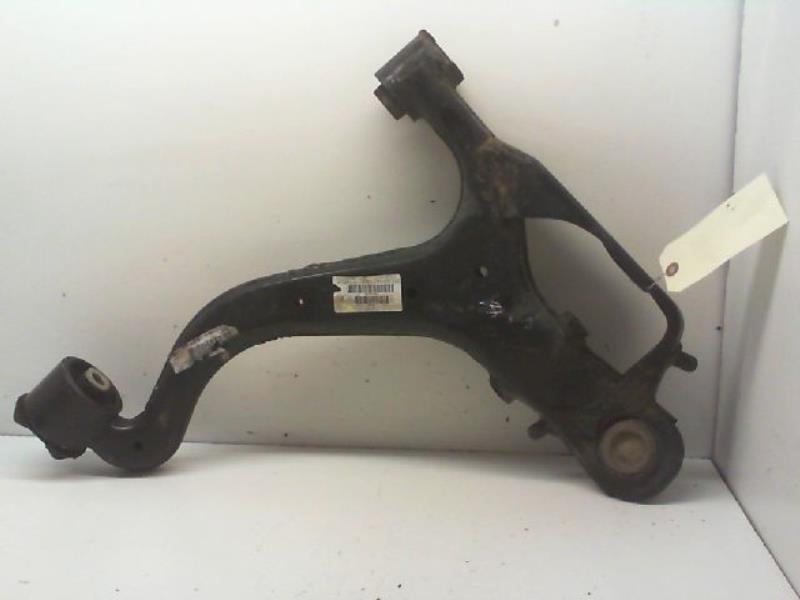 Triangle avant droit LAND ROVER DISCOVERY III Diesel - 1