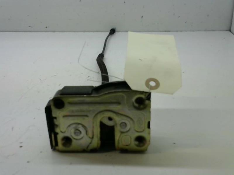 Serrure avant droit RENAULT CLIO II Diesel - 1