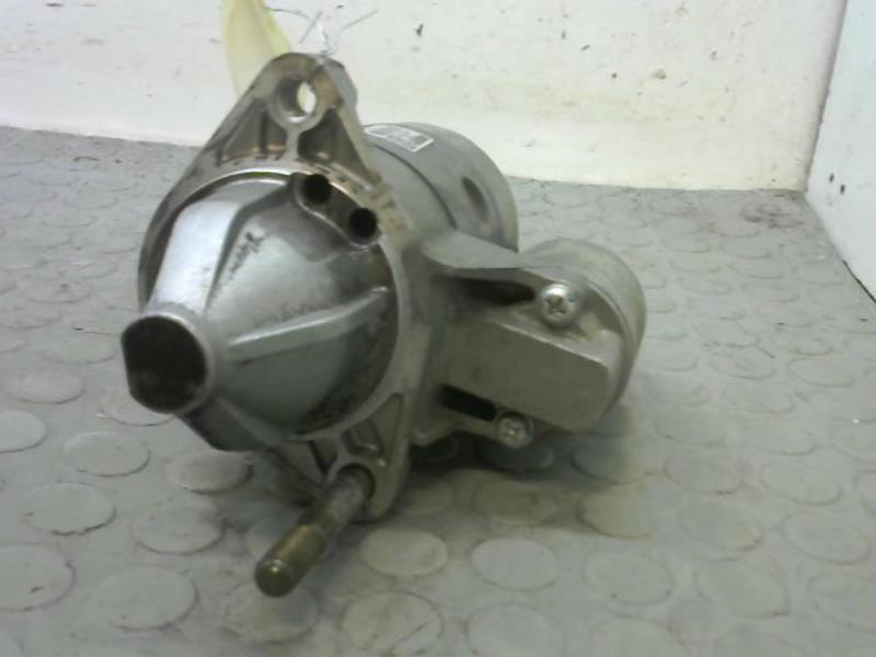 Demarreur SUZUKI SWIFT III Essence - 1