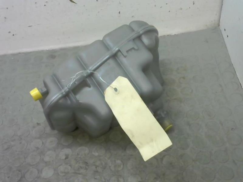 Vase d'expansion AUDI A6 IV Diesel - 1