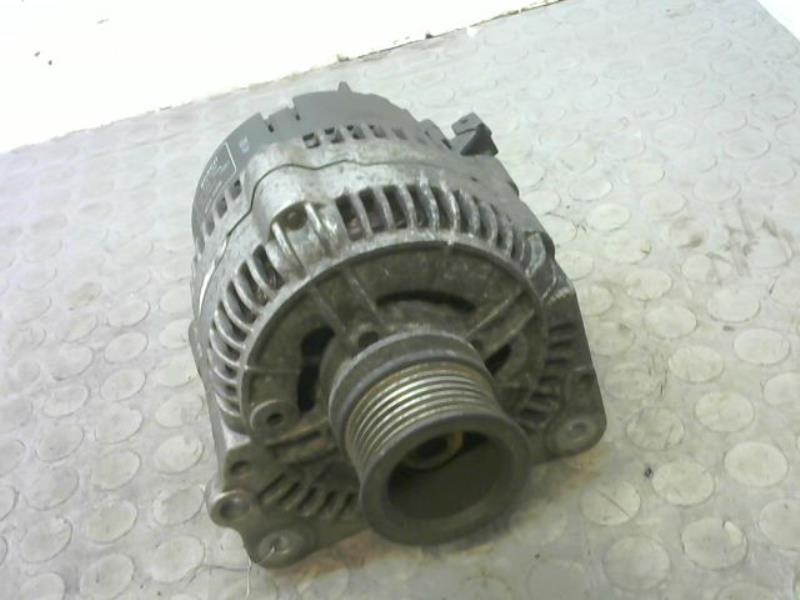 Alternateur VOLKSWAGEN GOLF III Essence - 1