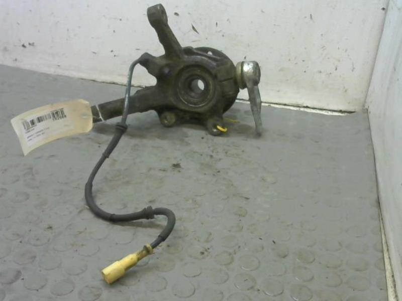 Fusee avant droit RENAULT KANGOO I Diesel - 1