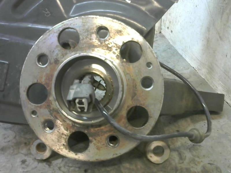 Fusee avant droit SSANGYONG KORANDO II Diesel - 1