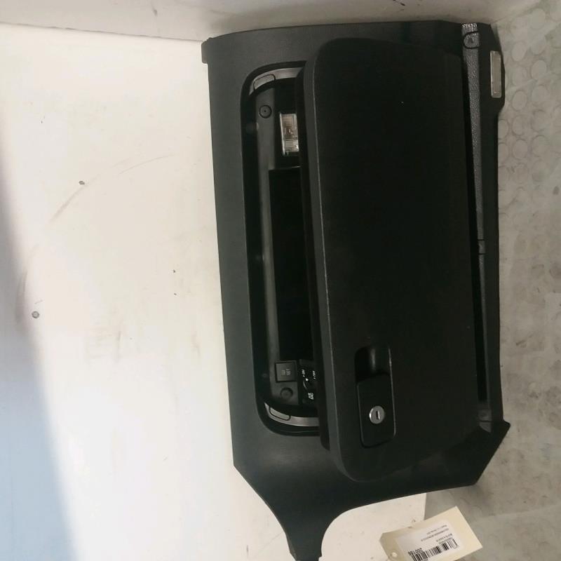 Boite a gants VOLKSWAGEN SCIROCCO III Essence - 1