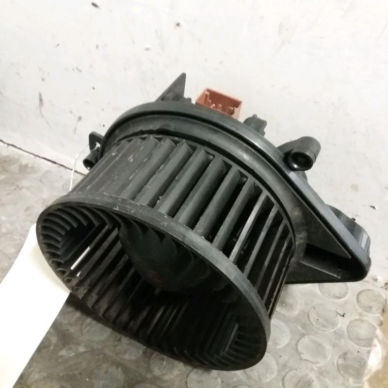 Ventilateur chauffage AUDI A4 II Diesel - 1