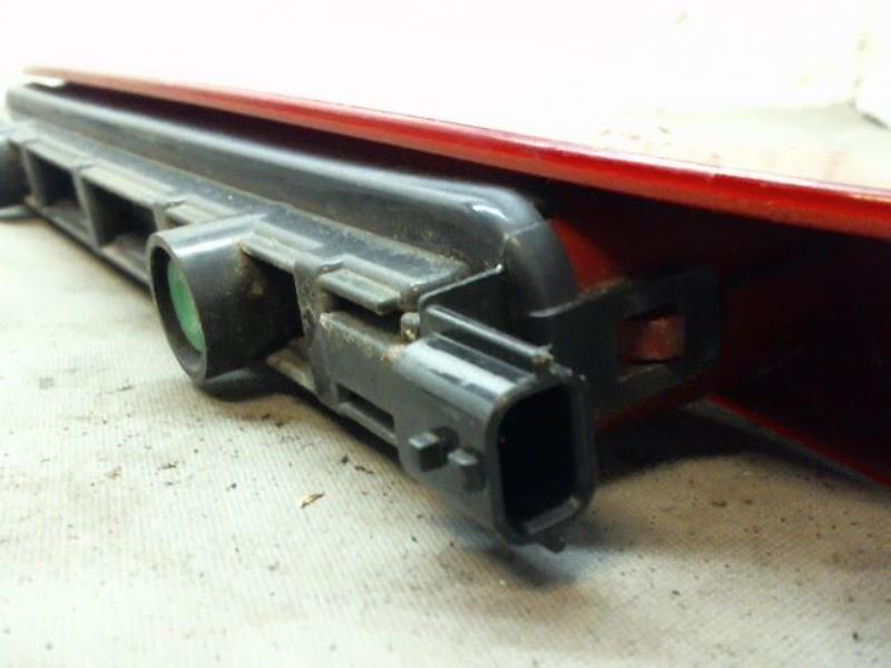 Feu arriere stop central RENAULT CLIO III Diesel - 1