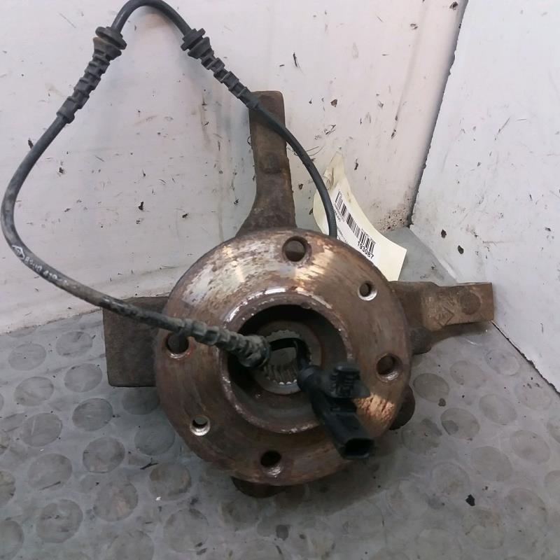 Fusee avant droit DACIA SANDERO I Diesel - 1