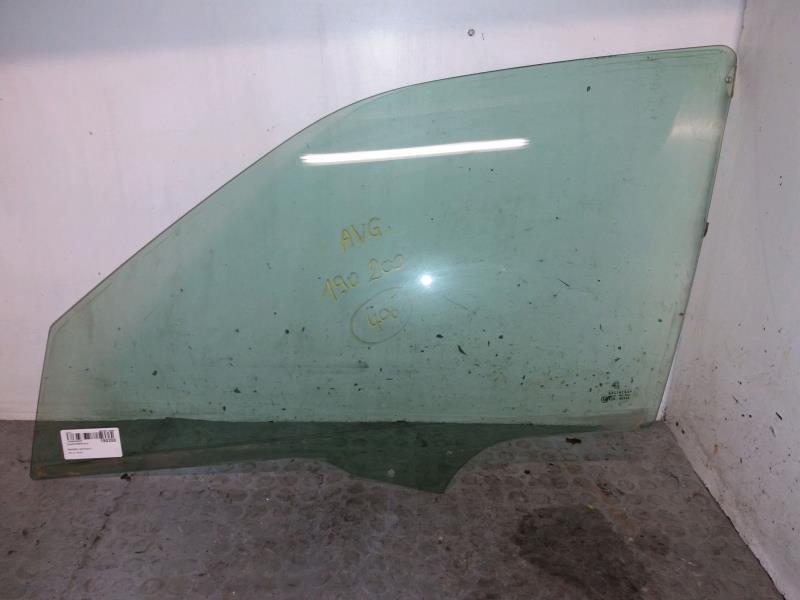 Vitre avant gauche PEUGEOT 406 Diesel - 1