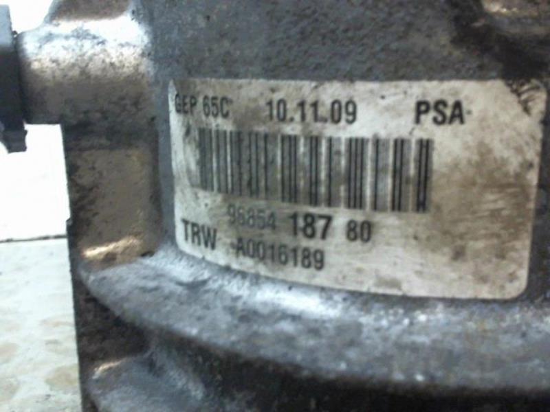 Pompe de direction VOLKSWAGEN PASSAT IV Diesel - 1