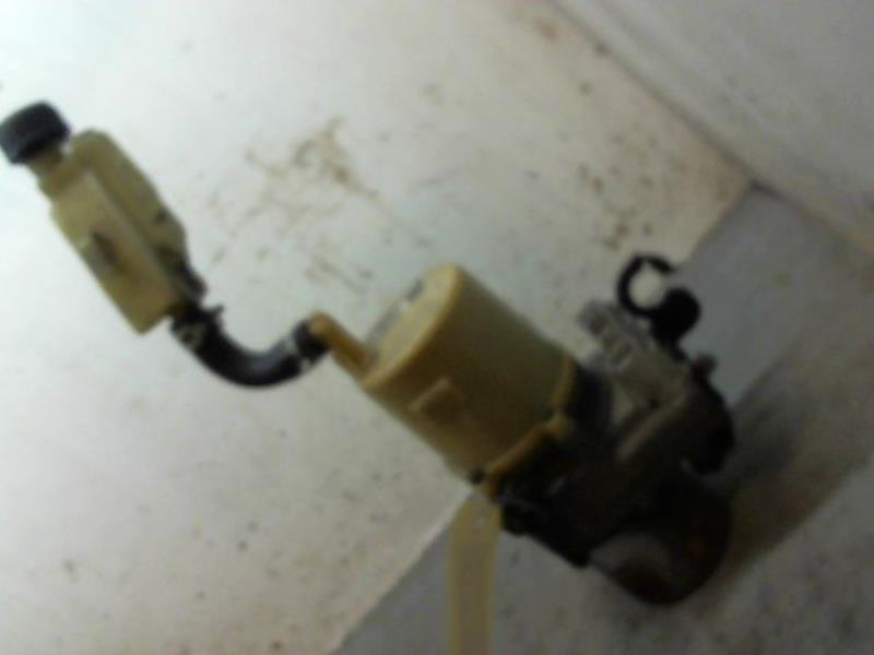 Pompe de direction MAZDA 3 I Diesel - 1