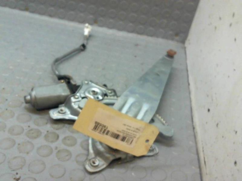 Leve vitre electrique arriere droit LEXUS IS Essence - 1