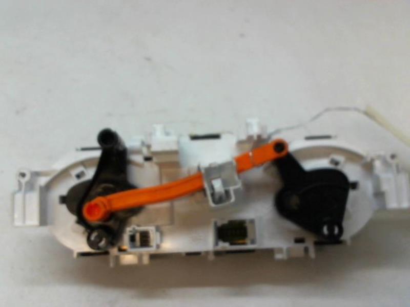 Commande chauffage PEUGEOT 208 Essence - 1