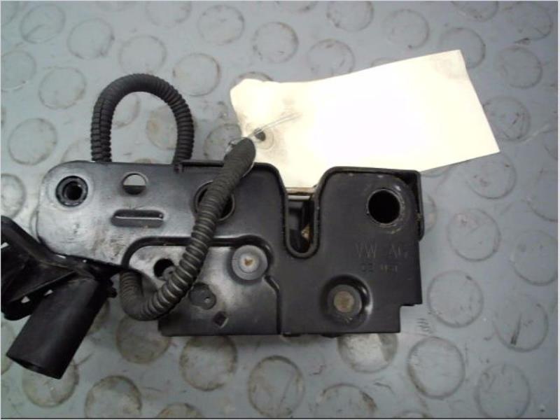 Serrure de capot VOLKSWAGEN GOLF V Essence - 1