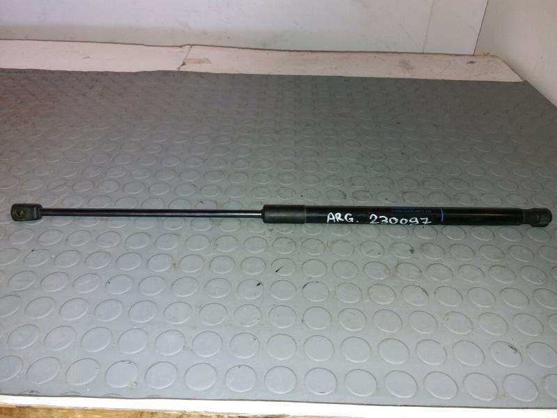 Verin de coffre AUDI A3 III Essence - 1