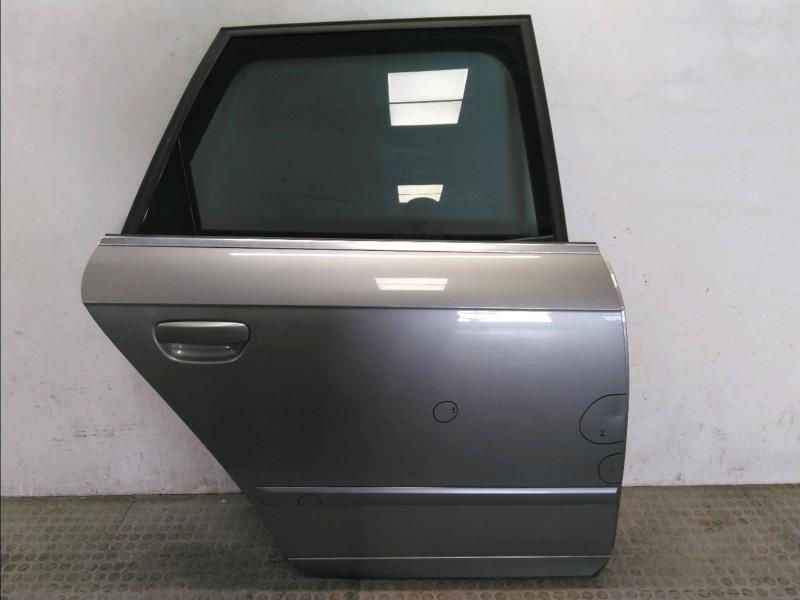 Porte arriere droit AUDI A4 II Diesel - 1
