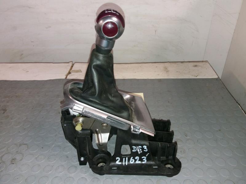 Levier de vitesses CITROEN DS3 Essence - 1