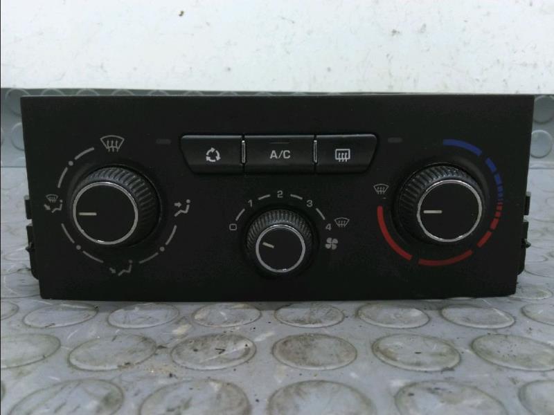 Commande chauffage PEUGEOT 207 Diesel - 1