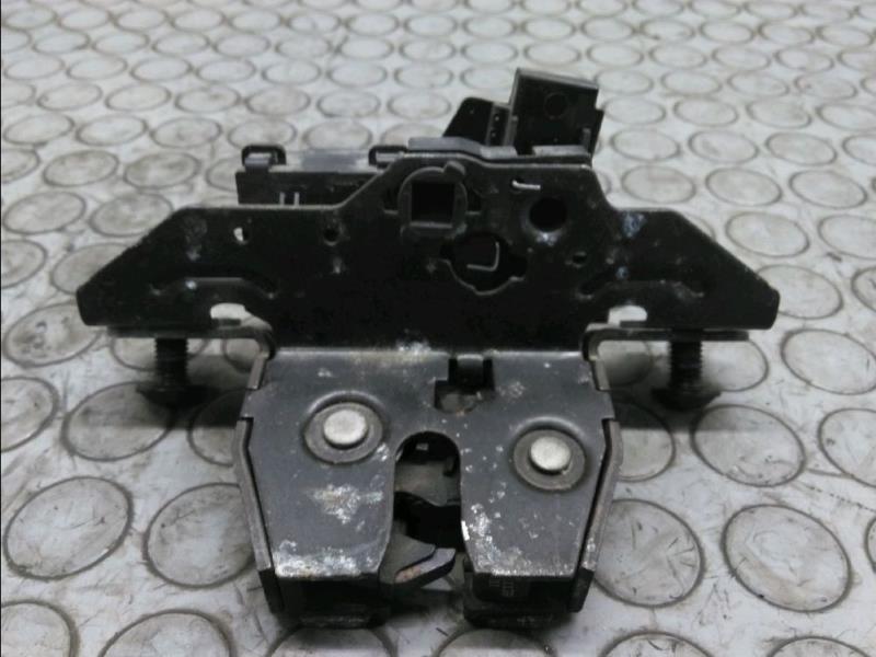 Serrure de hayon OPEL ASTRA IV Diesel - 1