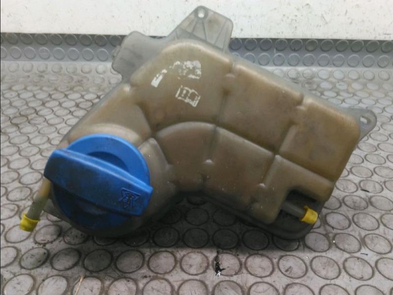 Vase d'expansion AUDI A4 II Diesel - 1