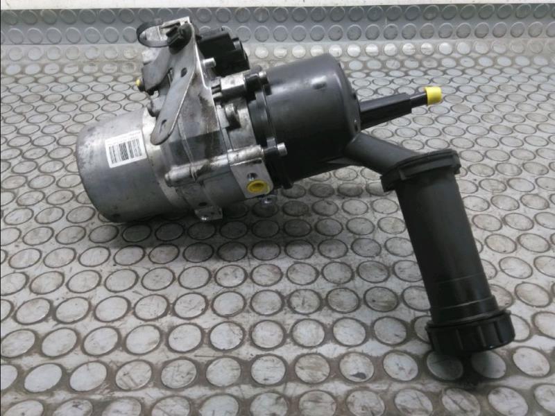Pompe de direction PEUGEOT 5008 I Diesel - 1