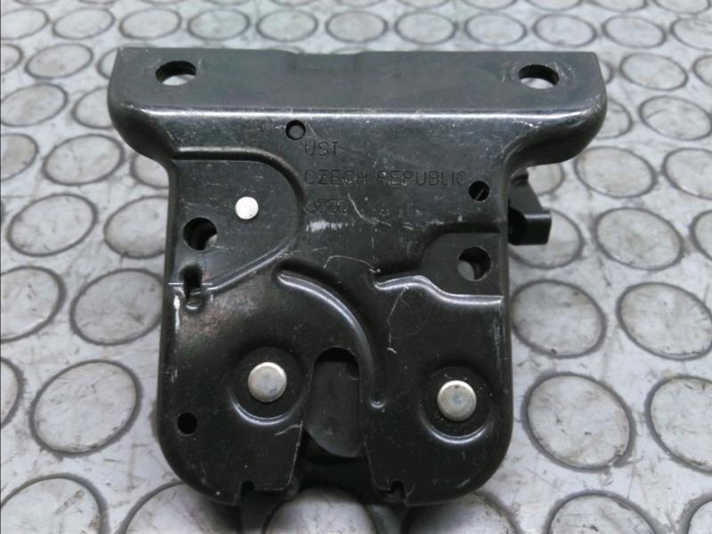 Serrure de hayon AUDI A3 II Diesel - 1