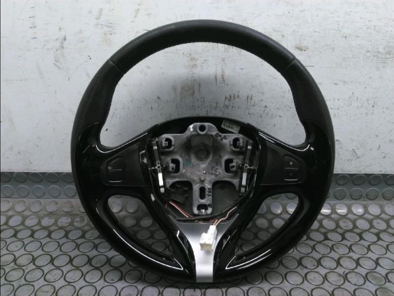 Volant RENAULT CLIO IV Diesel - 1