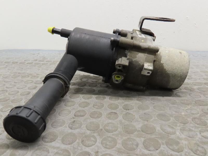 Pompe de direction CITROEN C4 I Diesel - 1