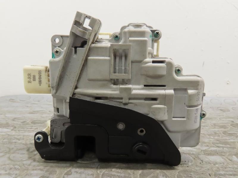 Serrure arriere droit AUDI A4 II Diesel - 1