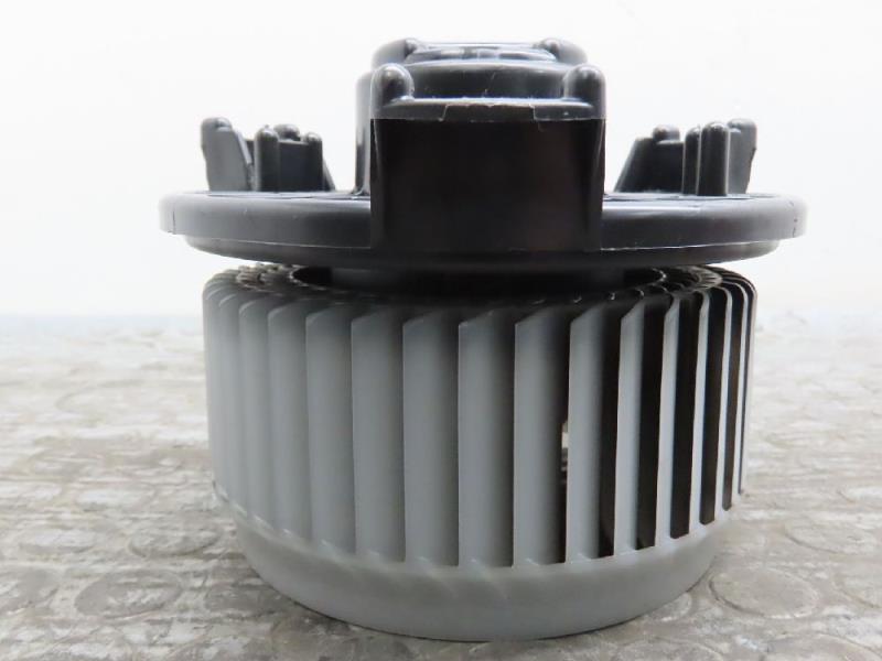 Ventilateur chauffage SUZUKI SWIFT III Essence - 1