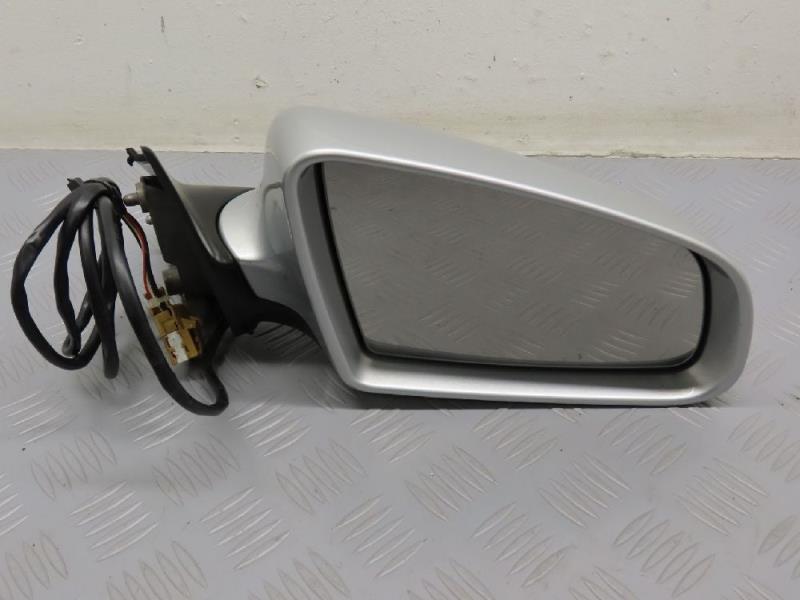 Retroviseur droit AUDI A4 II Diesel - 1