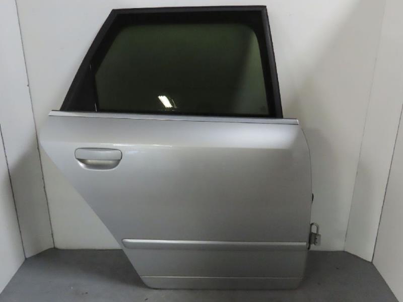 Porte arriere droit AUDI A4 II Diesel - 1