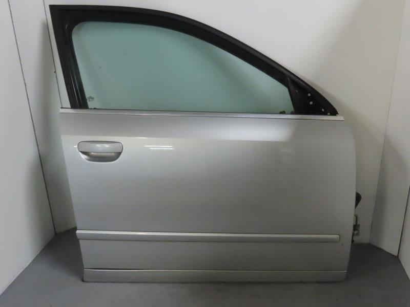 Porte avant droit AUDI A4 II Diesel - 1