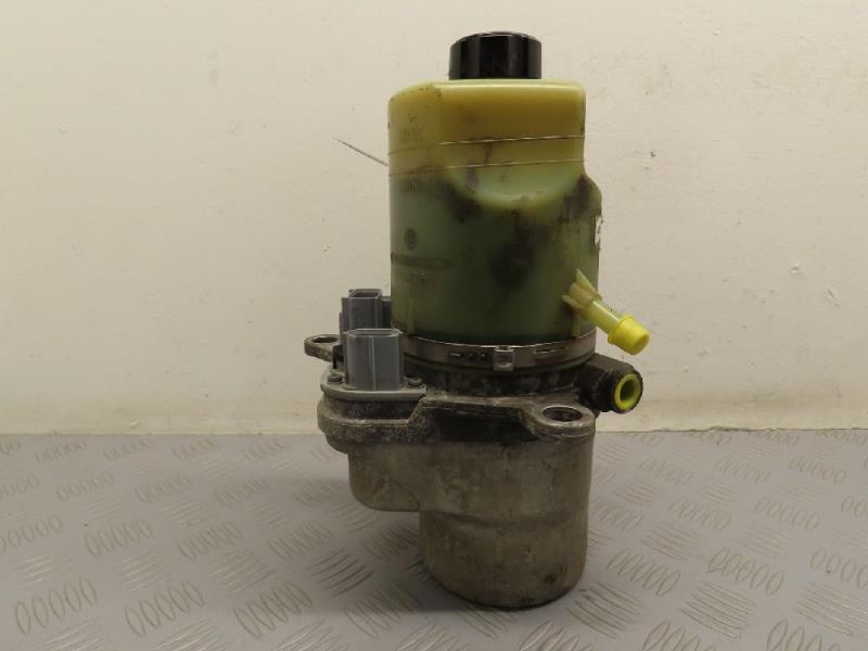 Pompe de direction FORD FOCUS II Diesel - 1