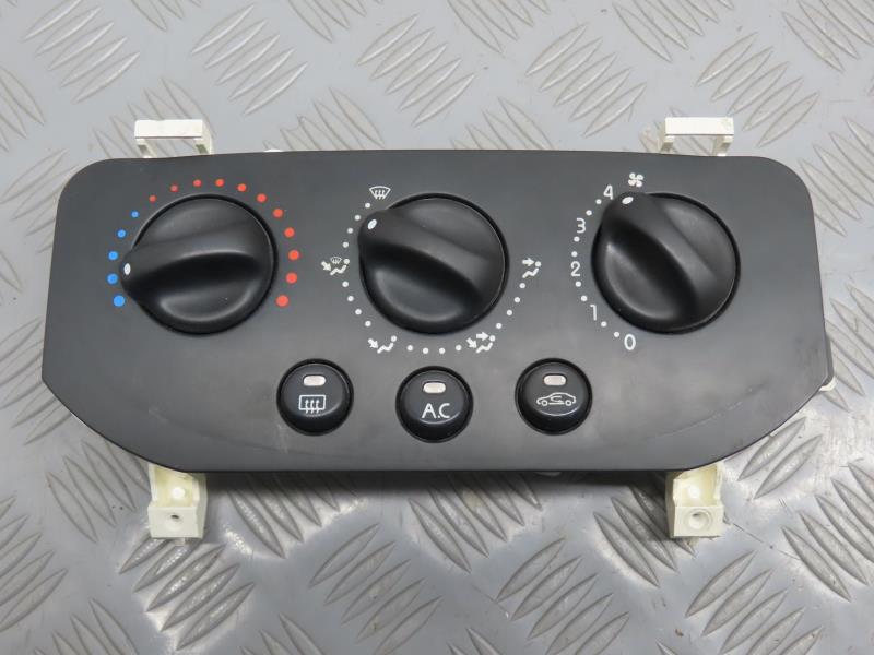 Commande chauffage RENAULT CLIO II Diesel - 1