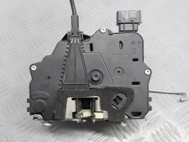 Serrure avant droit OPEL MERIVA II Diesel - 1